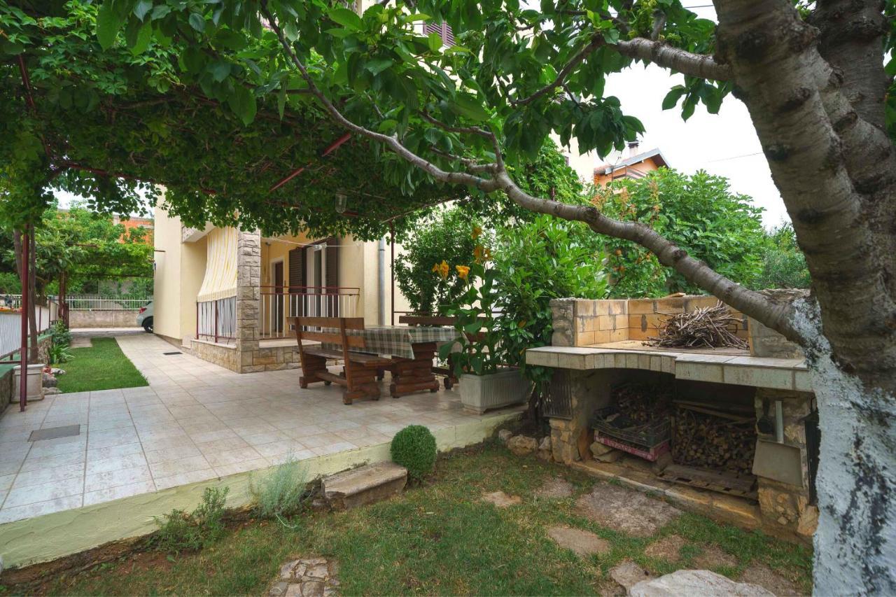 Apartment Bojic Vodice Zewnętrze zdjęcie